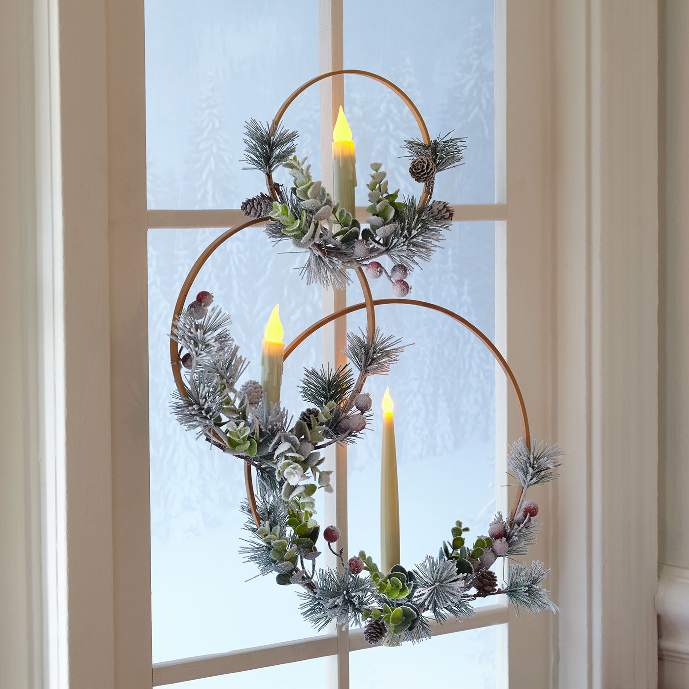 Christmas Wreaths with Candles